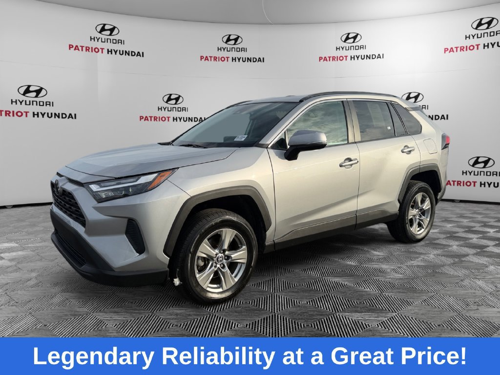 Used 2024 Toyota RAV4 XLE FWD image 7