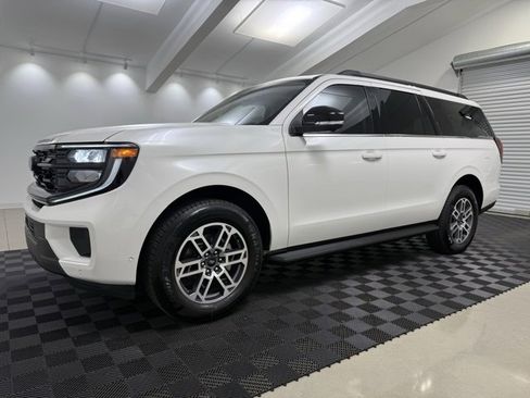 New 2025 Ford Expedition Max Active image 3