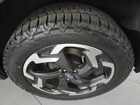 Certified 2023 Subaru Crosstrek 2.5i Limited w/ Popular Package #3 image 10