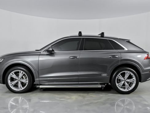 Used 2019 Audi Q8 Premium Plus w/ Premium Plus image 8