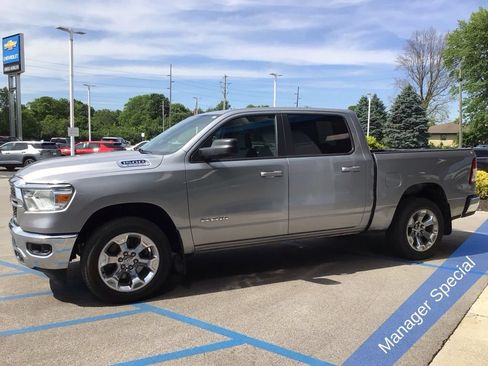 Used 2022 RAM 1500 Big Horn AWD/4WD image 11