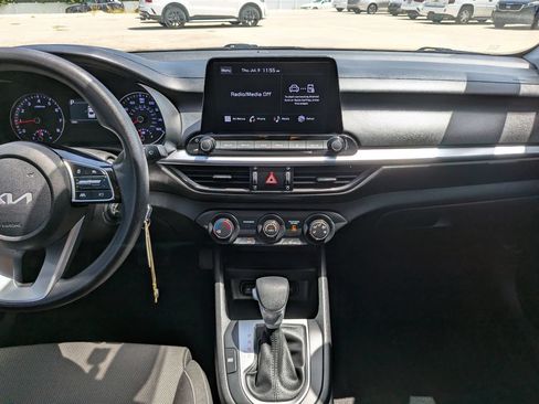 Certified 2023 Kia Forte LXS FWD image 15
