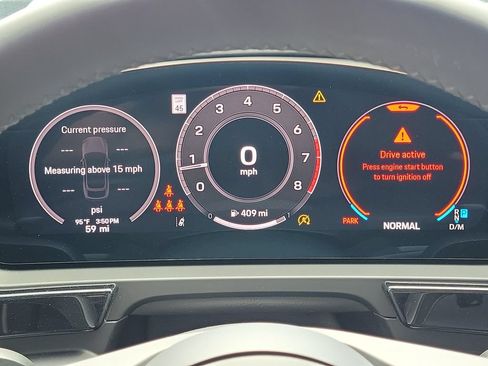 New 2026 Porsche Cayenne Coupe AWD/4WD image 34