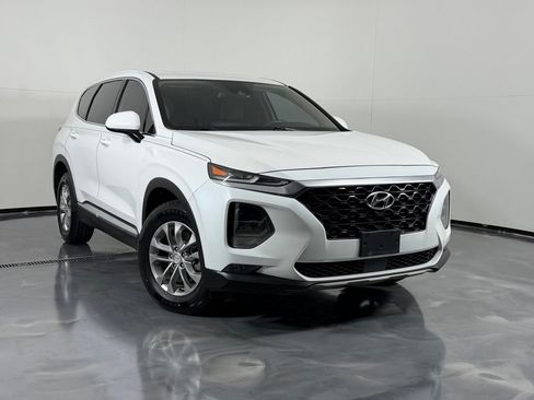 Used 2019 Hyundai Santa Fe SEL FWD image 2