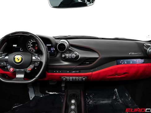 Used 2023 Ferrari F8 Tributo RWD image 30