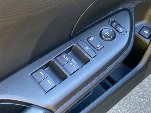 Used 2021 Honda Civic Sport image 13