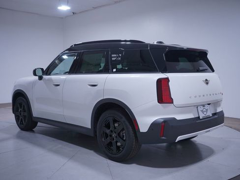 New 2026 MINI Cooper Countryman S w/ Comfort Package Max image 3