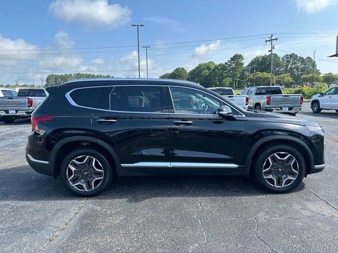 Used 2023 Hyundai Santa Fe Limited image 3