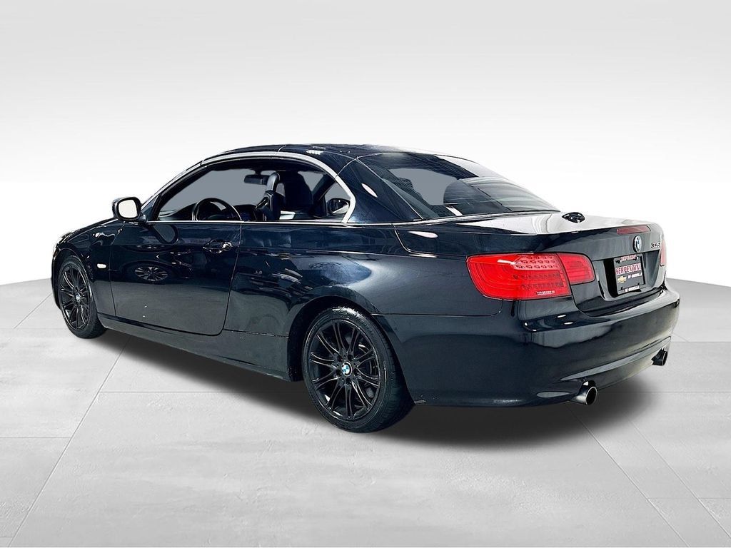 Used 2013 BMW 335i Convertible RWD image 7