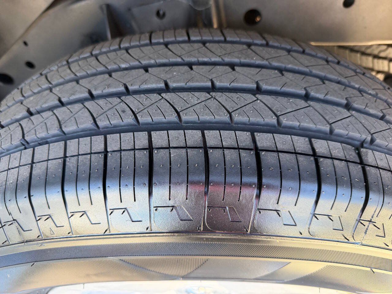 Used 2005 Nissan Titan SE RWD image 23