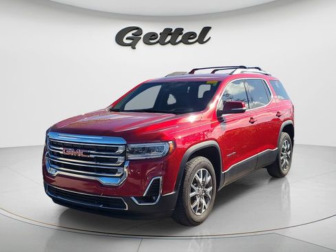 Used 2020 GMC Acadia SLT w/ Driver Alert Package II image 2