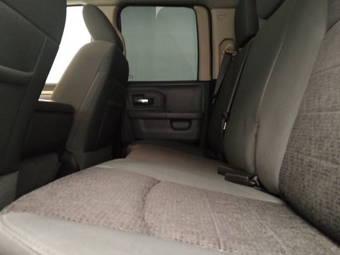 Used 2016 RAM 1500 Big Horn RWD image 18