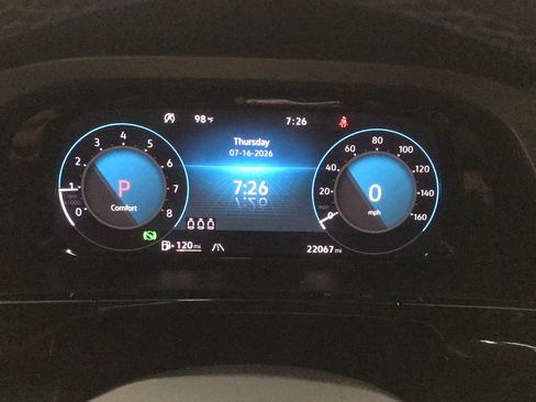 Used 2024 Volkswagen Atlas Cross Sport SE w/ Panoramic Sunroof Package FWD image 23