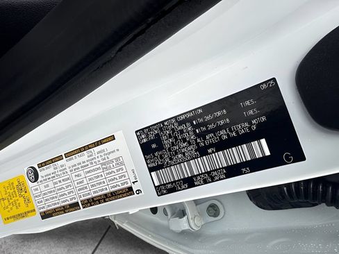 Used 2025 Lexus GX 550 AWD/4WD image 23