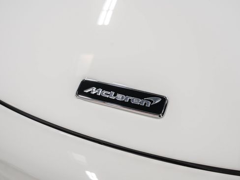 Used 2021 McLaren 720S Performance RWD image 31