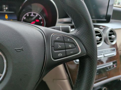 Used 2018 Mercedes-Benz GLC 300 300 image 15