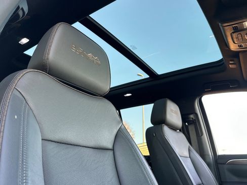 Certified 2023 Chevrolet Tahoe High Country image 16