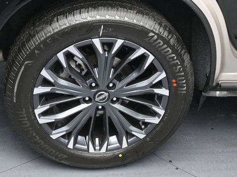 New 2026 Nissan Rogue Platinum w/ Platinum Premium Package AWD/4WD image 5