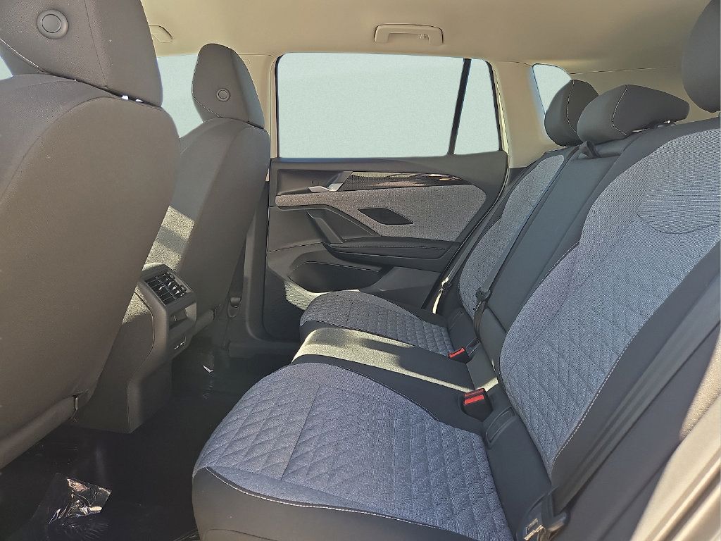Certified 2026 Volkswagen Tiguan S FWD image 11
