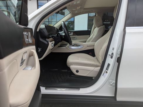 Used 2024 Mercedes-Benz GLE 450 4MATIC image 12