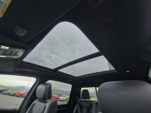 Used 2025 RAM 1500 Big Horn image 52