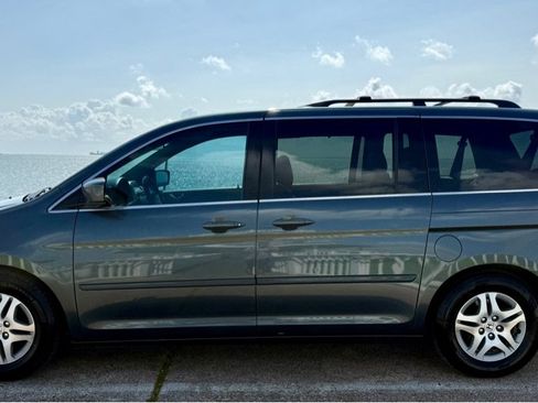 Used 2006 Honda Odyssey EX-L image 8