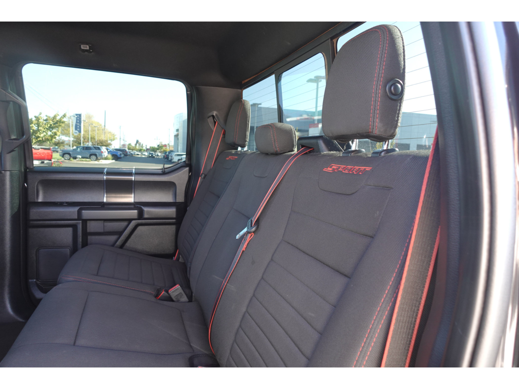 Used 2019 Ford F150 XLT w/ Equipment Group 302A Luxury AWD/4WD image 24