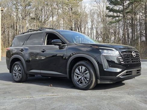 New 2026 Nissan Pathfinder SV AWD/4WD image 4