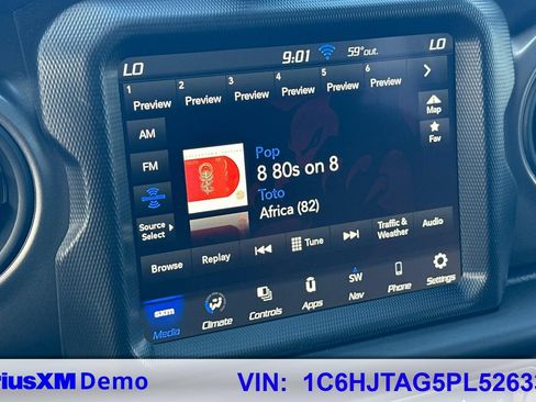 Used 2023 Jeep Gladiator Sport AWD/4WD image 27