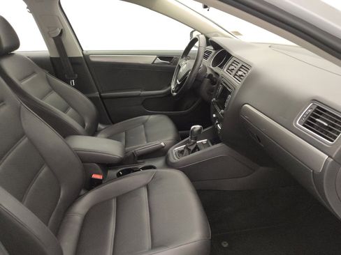 Used 2015 Volkswagen Jetta SE FWD image 21