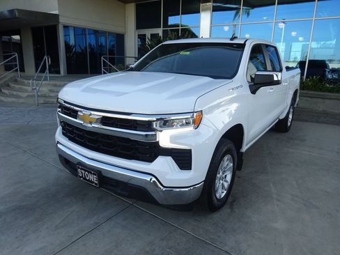 Certified 2023 Chevrolet Silverado 1500 LT RWD image 3