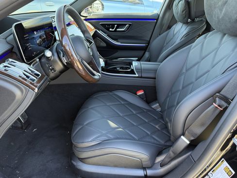 New 2026 Mercedes-Benz Maybach S 580 4MATIC image 17