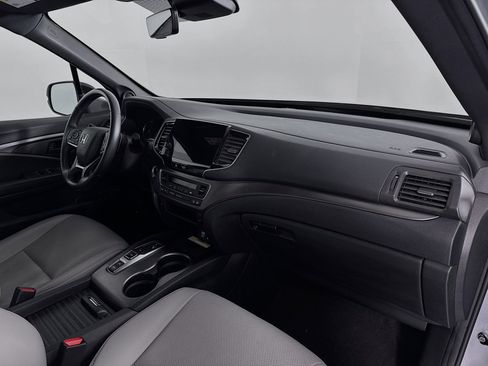 Certified 2023 Honda Passport EX-L image 29