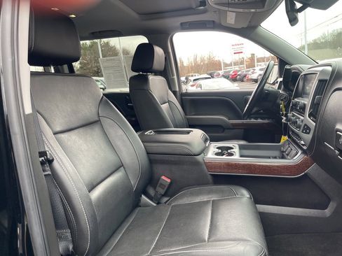 Used 2018 GMC Sierra 1500 SLT image 18