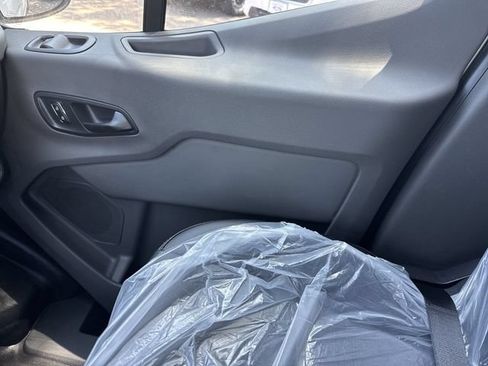 New 2026 Ford Transit 250 148 Medium Roof w/ Load Area Protection Package RWD image 28