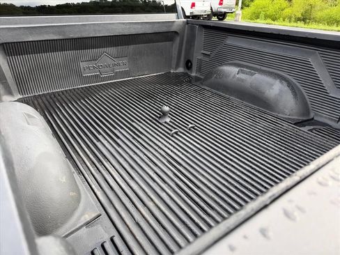 Used 2015 RAM 3500 Tradesman w/ Chrome Appearance Group AWD/4WD image 21