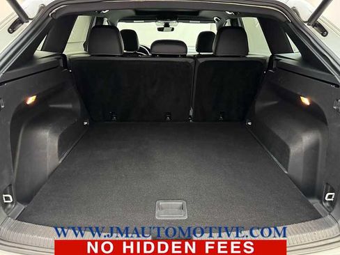 Used 2020 Volkswagen Atlas Cross Sport SEL AWD/4WD image 17
