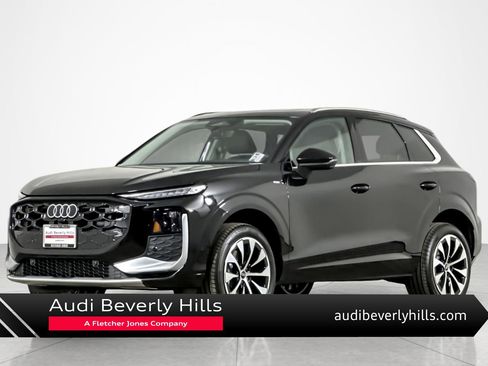 New 2026 Audi Q3 quattro 2.0T image 1