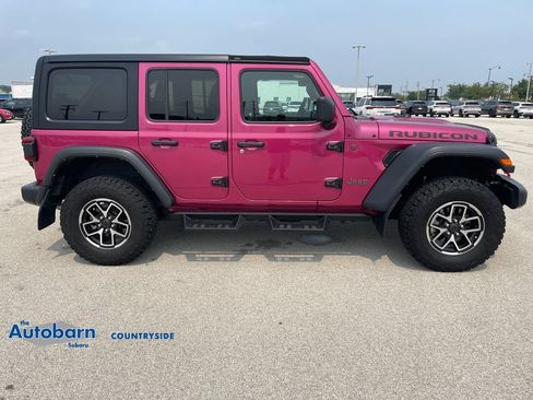 Used 2024 Jeep Wrangler Unlimited Rubicon w/ Technology Group AWD/4WD image 6