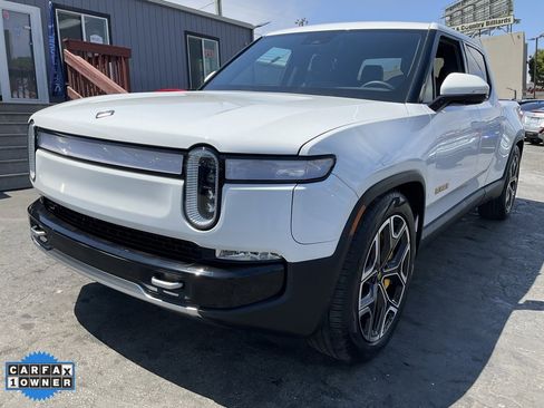 Used 2022 Rivian R1T Launch Edition image 89