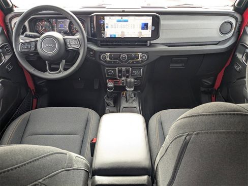 New 2025 Jeep Gladiator Willys image 15