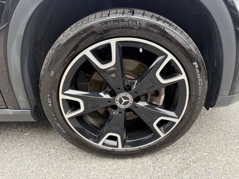 Used 2019 Mercedes-Benz GLA 250 4MATIC image 14