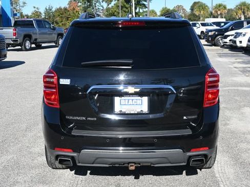 Used 2017 Chevrolet Equinox Premier w/ Enhanced Convenience Package image 4