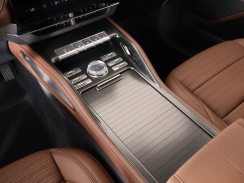 New 2026 Lincoln Nautilus Reserve w/ Jet Appearance Package image 8