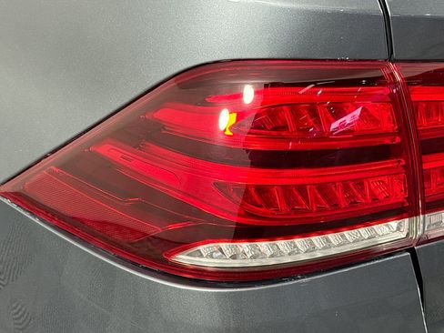 Used 2017 Mercedes-Benz GLE 350 image 49