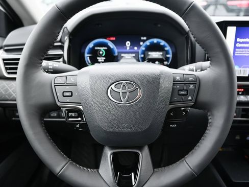New 2026 Toyota Camry XLE image 18