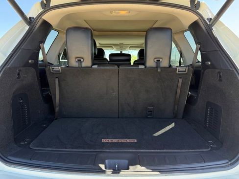 Used 2020 Nissan Pathfinder SL image 31