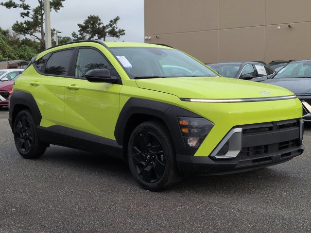 New 2027 Hyundai Kona SEL Sport FWD image 3