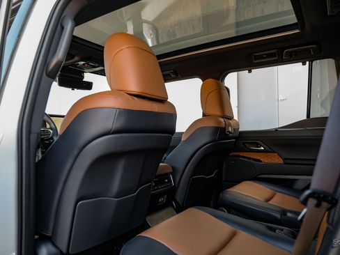 Used 2025 Lexus GX 550 image 78