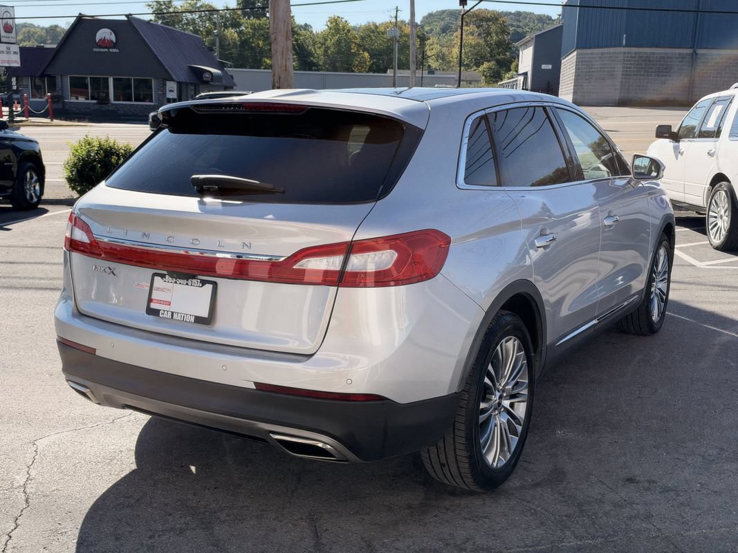 Used 2018 Lincoln MKX Reserve FWD image 6